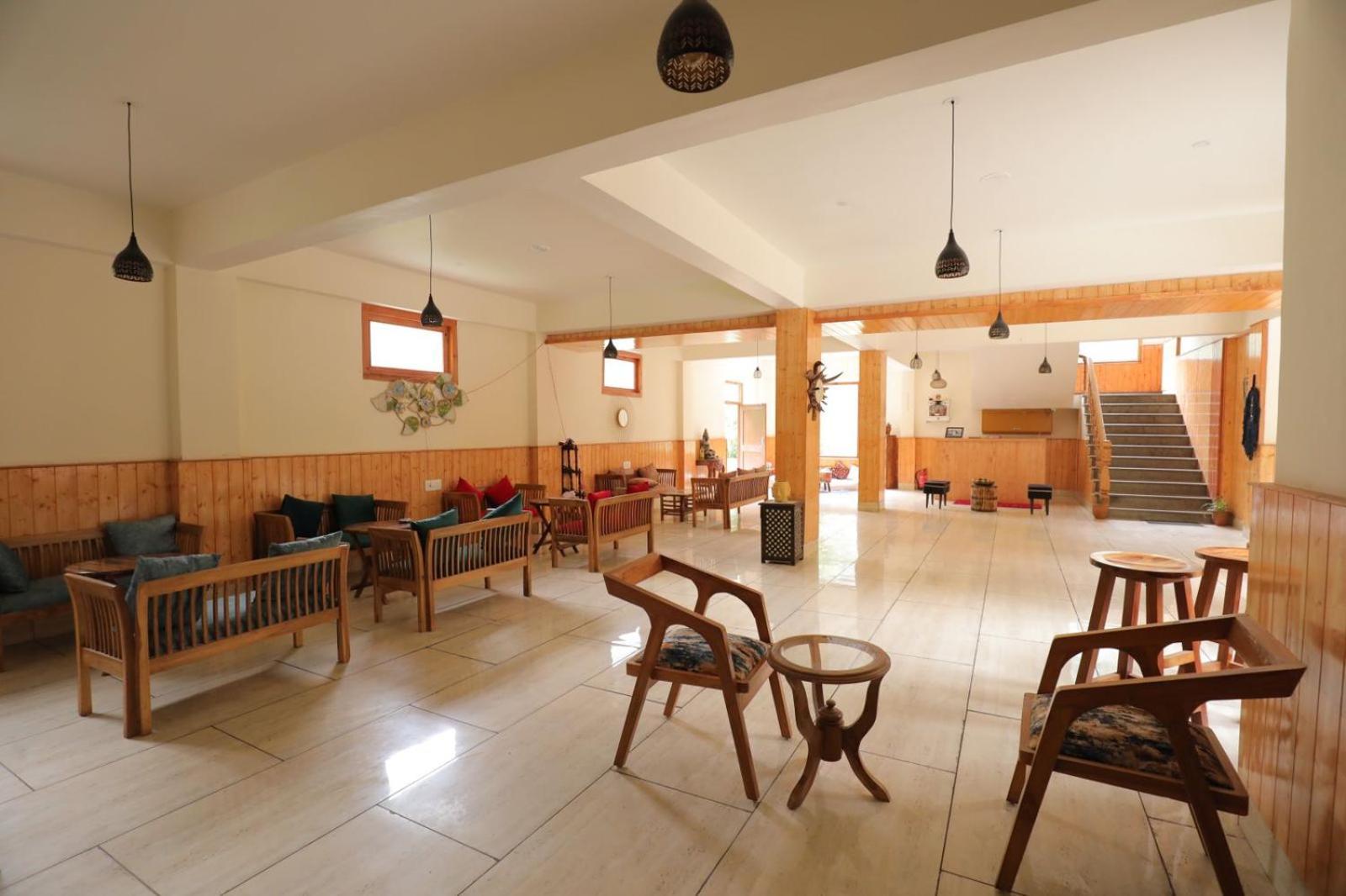 Shangri-La Rooms & Restaurant Kasol Exterior foto